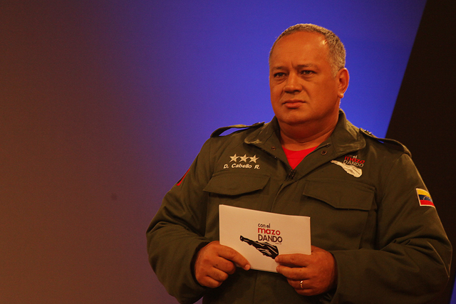 Con el Mazo Diosdado