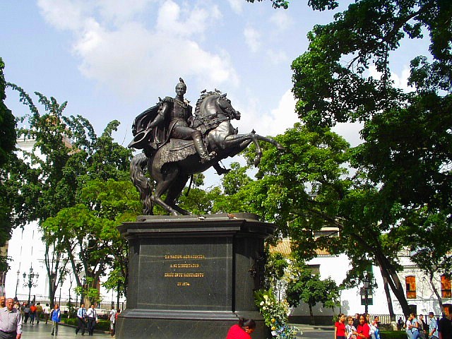Plaza-Bolívar