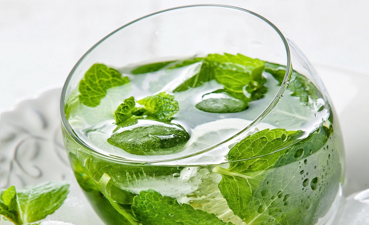 Top-5-de-cocteles-con-hierbabuena-4