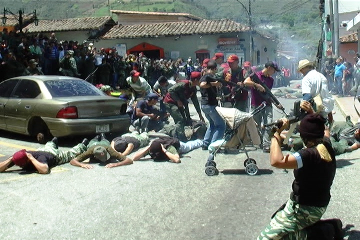 Foto 5 FANB garantes de la paz en el país