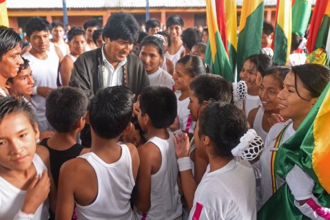 evo_escuela_hugo_chvez_potos