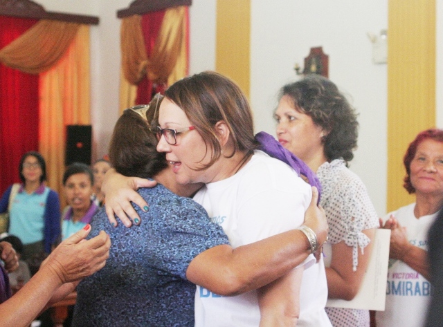 2-1 Mujeres asistentes a la sesión del CLEBM manifestaron su satisfacción