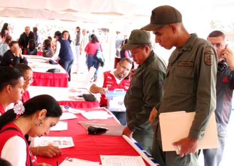 Foto 1 Durante la jornada se brindó atención integral a los funcionarios de las FANB