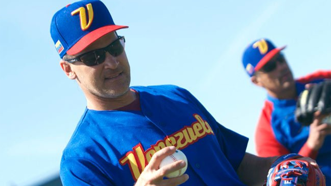 OmarVizquel1280_hbuy01jv_6uybhgd7