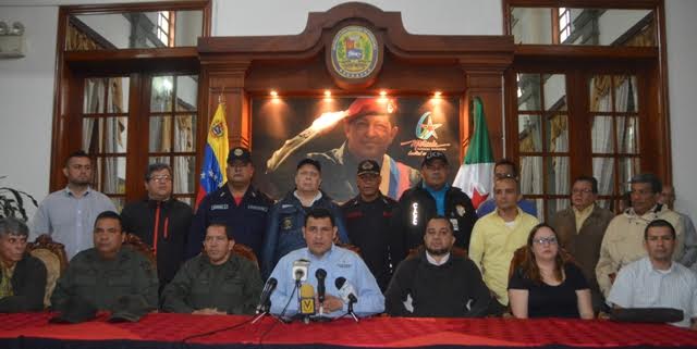 FOTO 01 gobernador