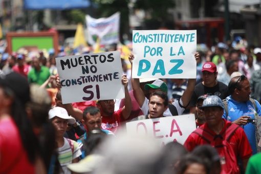 pueblo_revolucionario_avn