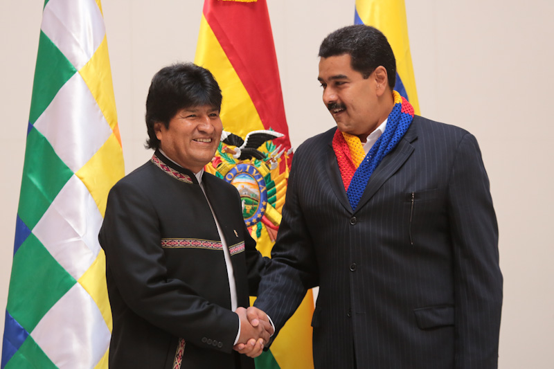 01_FB_8688_W