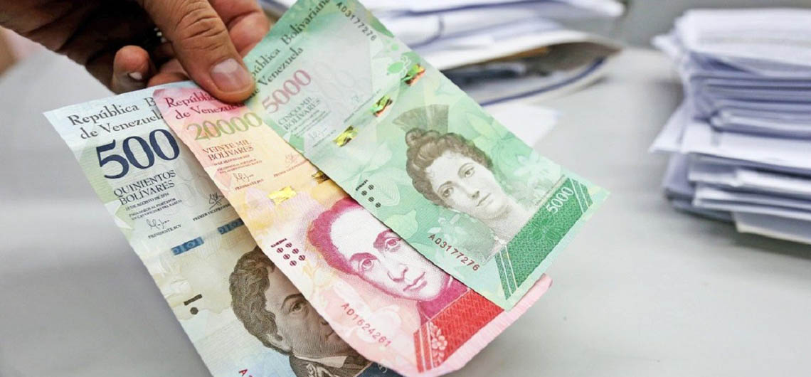 Referencial billetes - Foto Últimas Noticias