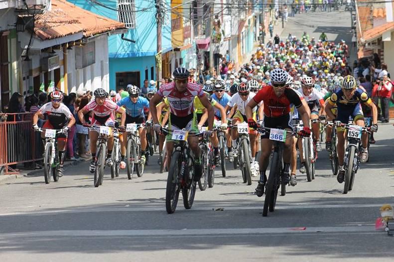 vuelta_a_la_azulita1503068063