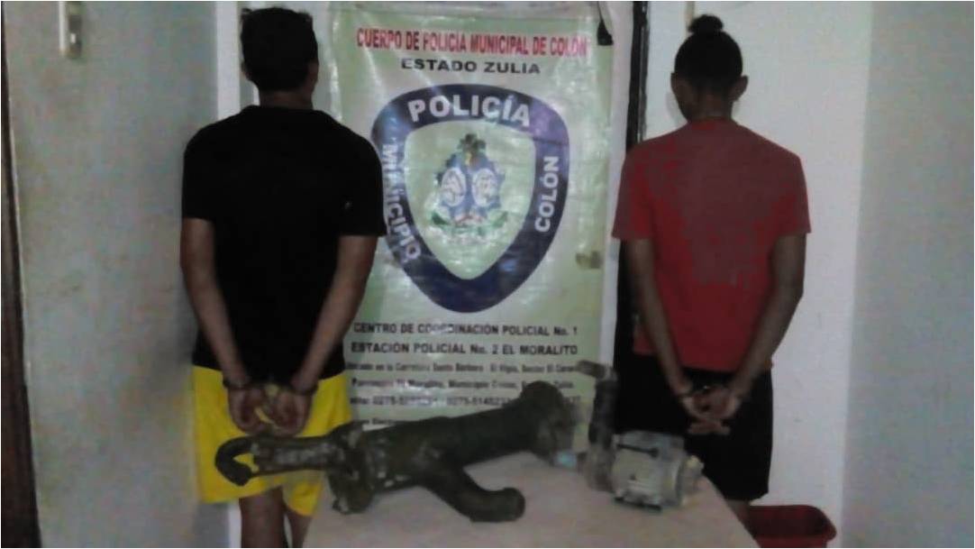 POLICOLÓN DETIENE A SUJETOS POR HURTO DE BOMBAS DE AGUA EN EL MORALITO