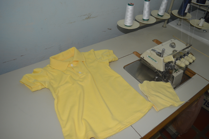 entrega de piezas para unifomres escolares5