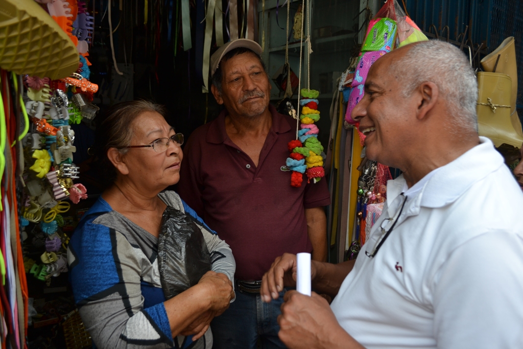 Recorrido por Mercado Municipal (1)