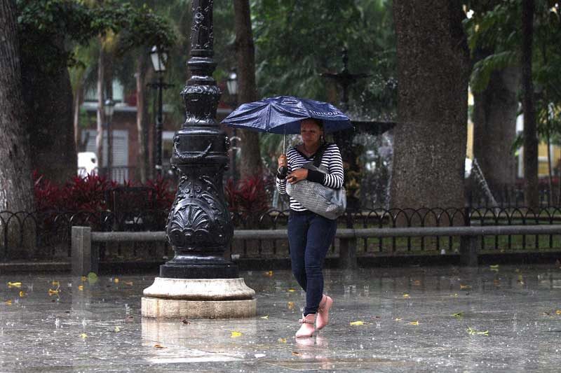 Viernes de lluvias dispersas en gran parte del país
