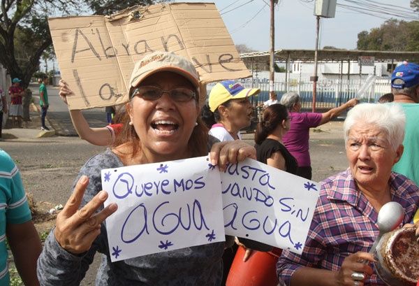 AGUA 1