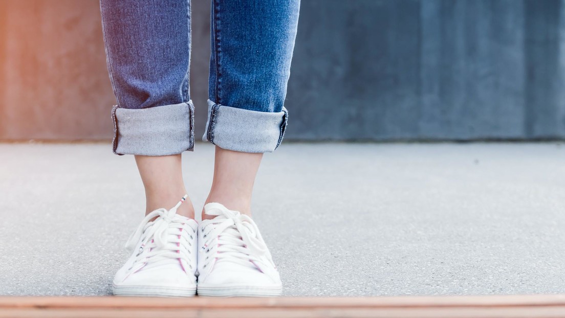 5e98284e59bf5b56e6341a25