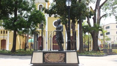 Alcaldesa Ana González reinauguro Plaza Bolívar en Naguanagua