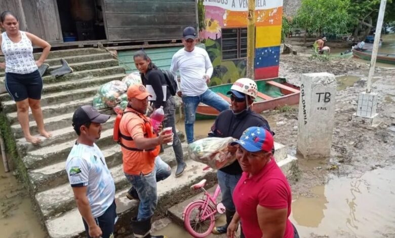 Familias afectadas por inundaciones en el Municipio Semprúm reciben ayuda