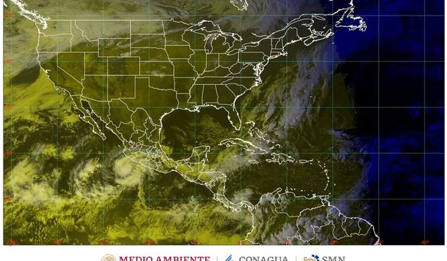 La tormenta Roslyn puede convertirse en huracán en camino a México