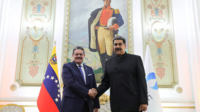 El presidente de la República Bolivariana de Venezuela, Nicolás Maduro Moros, recibió este jueves al secretario general del Foro de Países Exportadores de Gas (FPEG), Mohamed Hamel, en el Palacio de Miraflores, ubicado en Caracas.