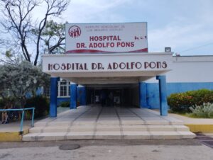 Hospital Dr. Adolfo Pons habilita espacios y se incrementa la atención diaria a unos 270 pacientes