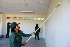 Bricomiles ejecutan trabajos en infraestructura escolar en San Francisco