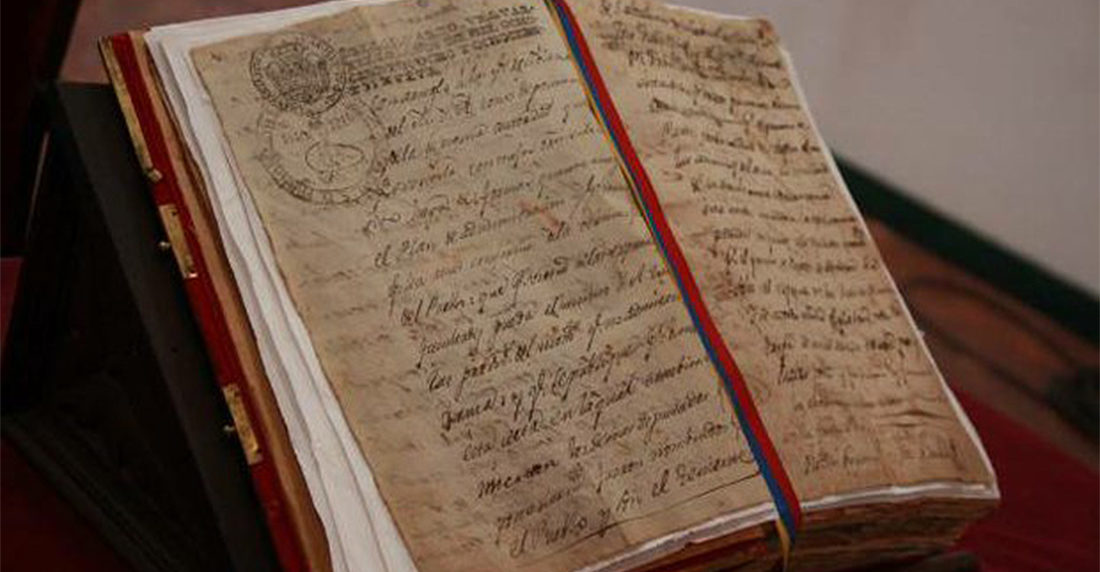 Se abrió el arca que contiene el libro de actas del Congreso de 1811 ...