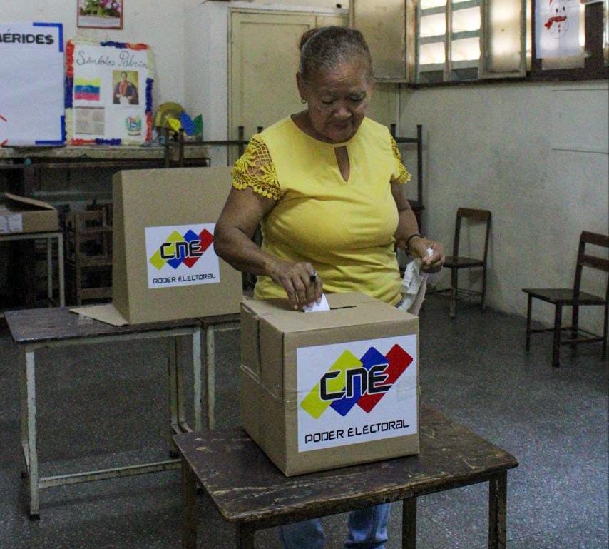 Maracaibo cerró consulta popular con civismo ejemplar