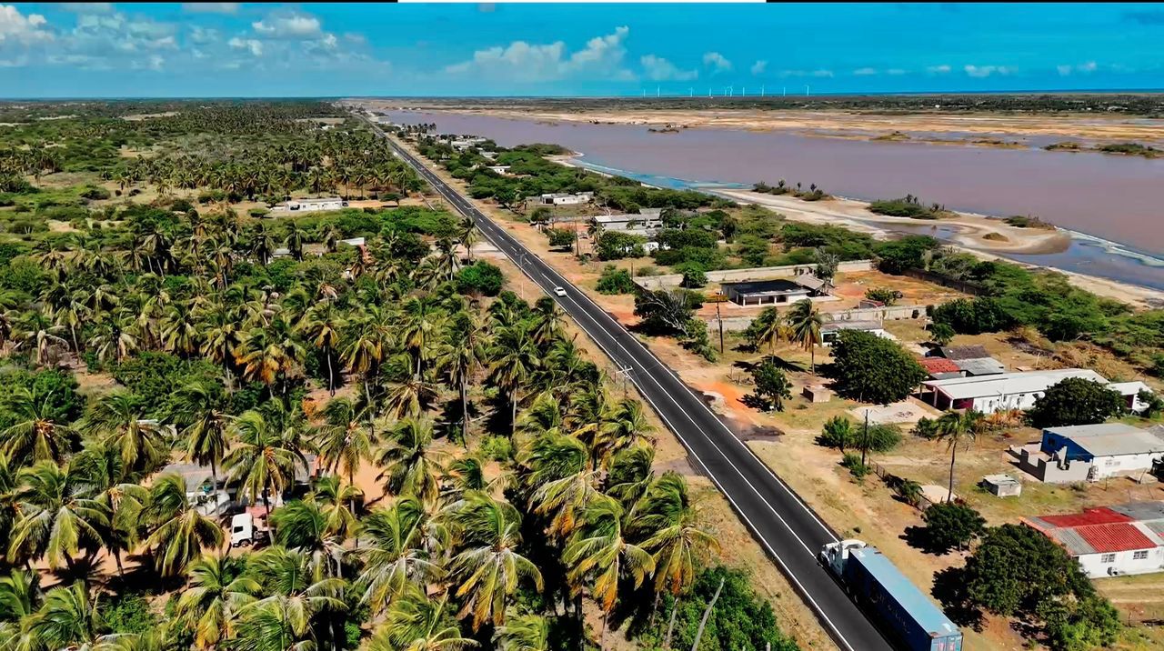 Rehabilitación vial de la Troncal 06 del Caribe en la Guajira 