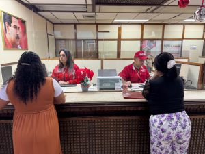 Alcaldía de Maracaibo y Seniat realizaron jornadas de actualización del RIF a bodegueros