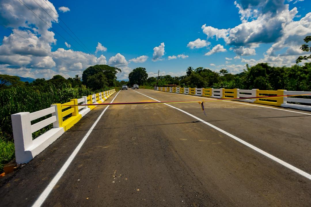 Rehabilitado Puente El Sitio del municipio Baralt