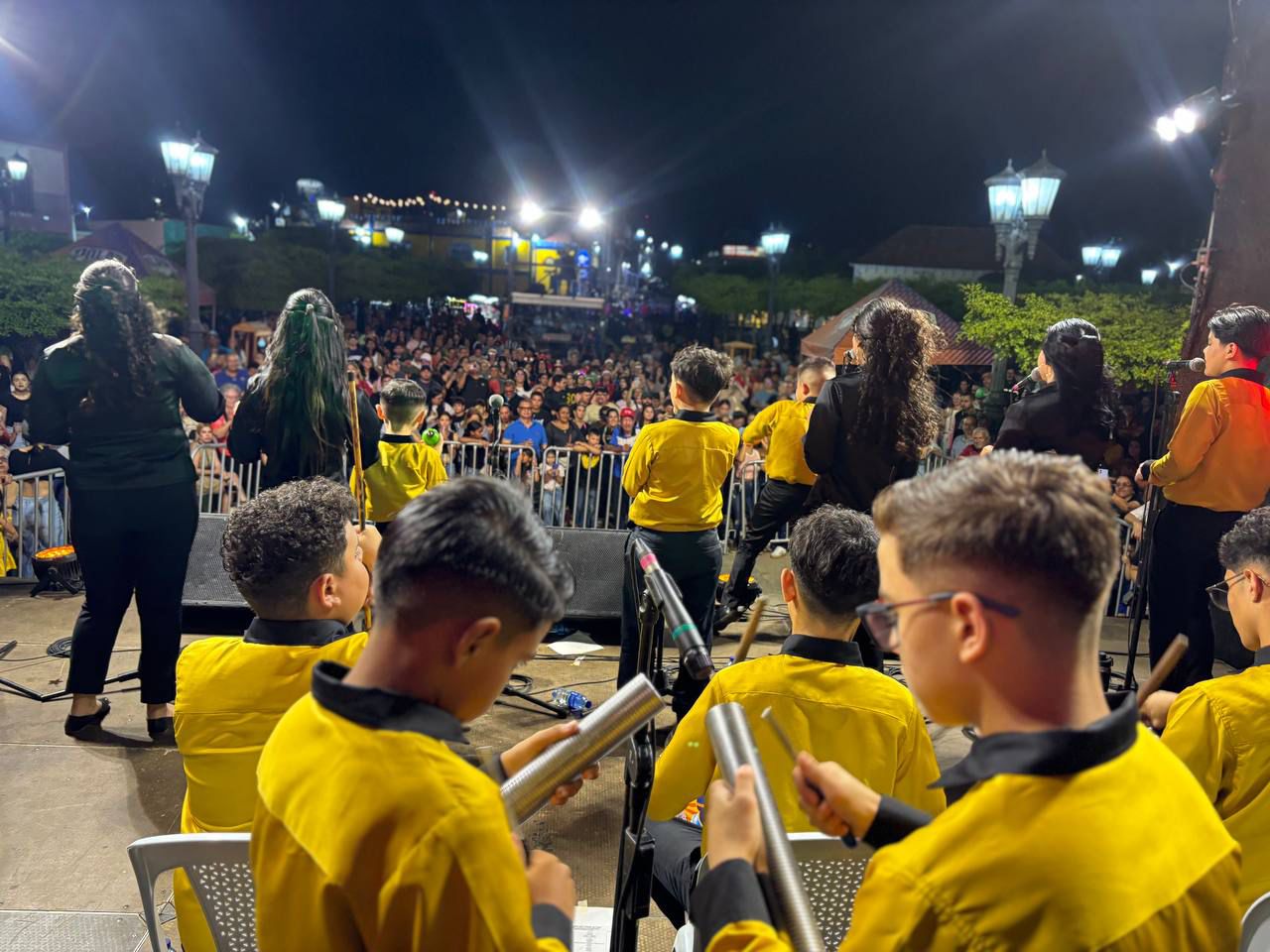 Fundación Nacional de la Gaita cierra “Gaiteros de Corazón en Navidad” con gran concierto en Santa Lucía