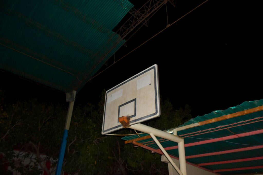 Inspeccionan Dos escuelas en la parroquia El Bajo