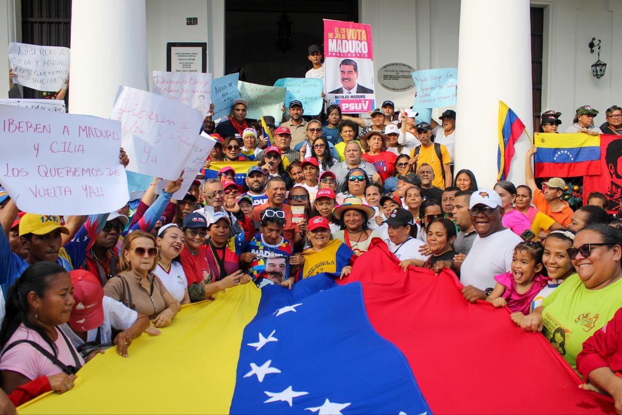 El alcalde Gian Carlo Di Martino, dijo “Maduro y Cilia Flores se erigen como símbolos antiimperialistas, más firmes que nunca”