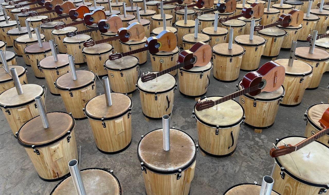 Fundación Nacional de la Gaita dota de instrumentos escuelas y agrupaciones en todo el país