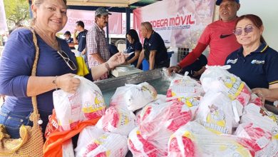 Se distribuyen más de 15 toneladas de alimentos