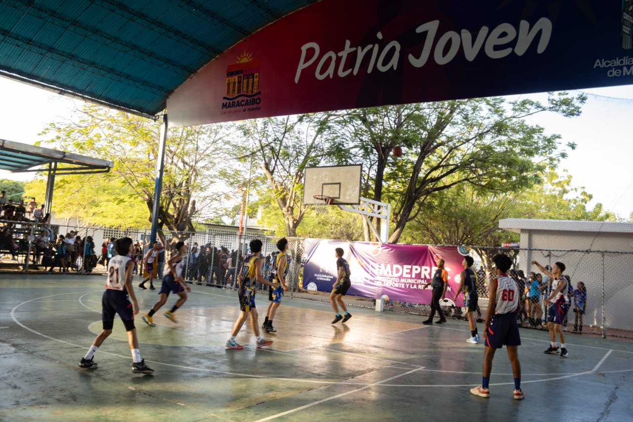 Inaugurada Copa Imdeprec por la Alcaldía de Maracaibo