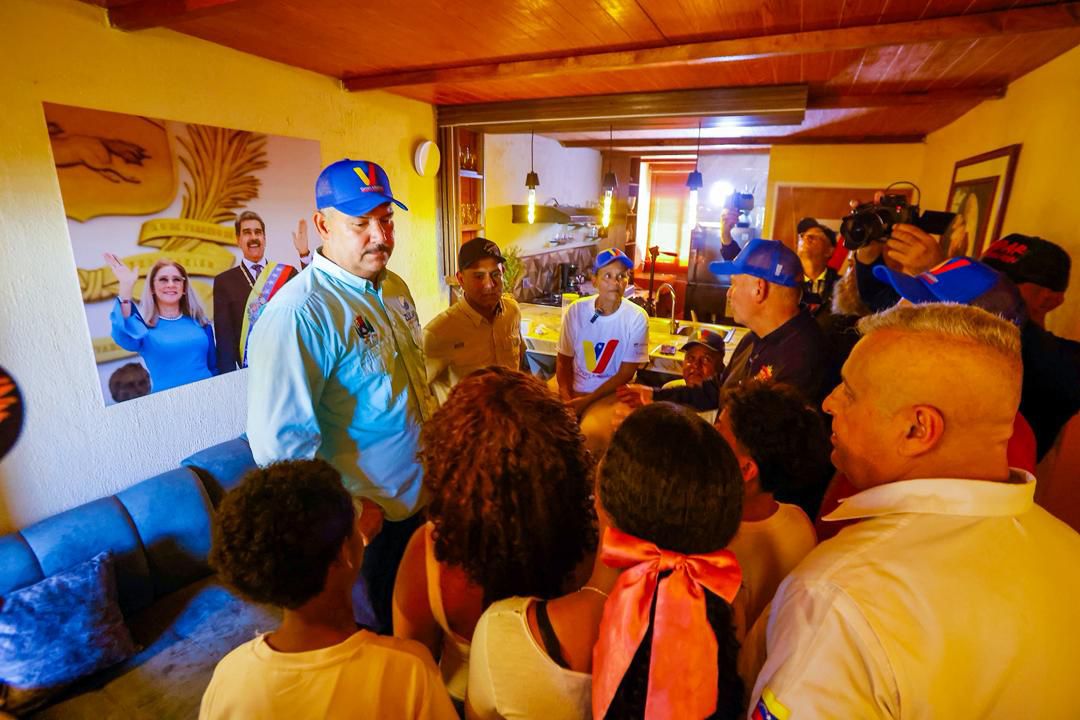 Gobierno Bolivariano entrega 16 viviendas y 763 títulos de tierra en el estado Zulia