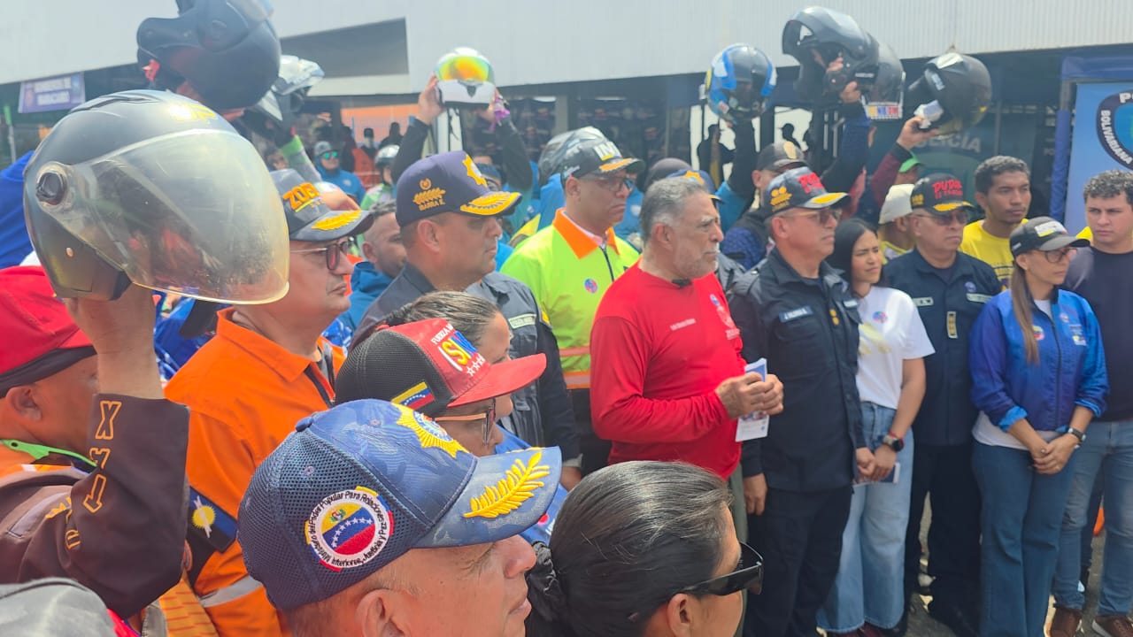 Inicia despliegue de seguridad vial en el Zulia con abordaje y concientización de motorizados