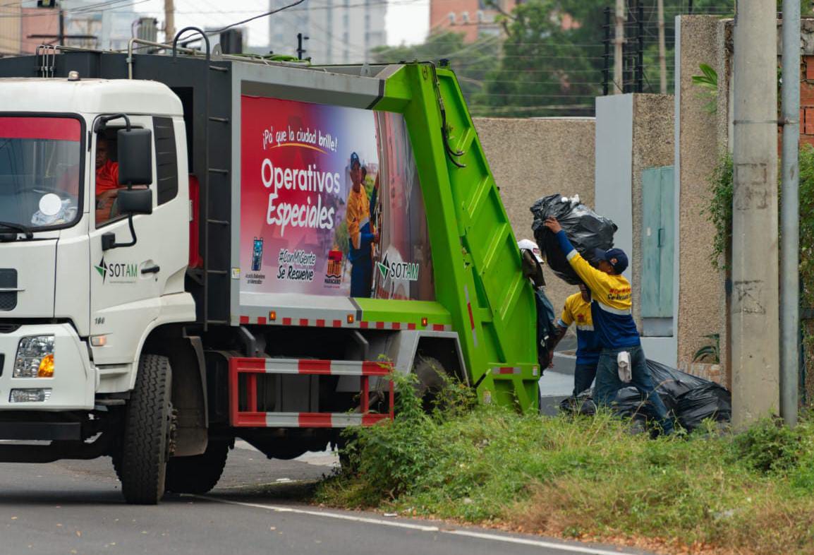 Fortalecen servicio de aseo urbano en Maracaibo con nuevas unidades compactadoras