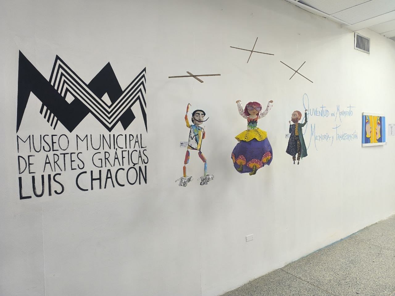 Exposición Colectiva “Juventud en Movimiento: memoria y transformación” muestra el talento de jóvenes artistas