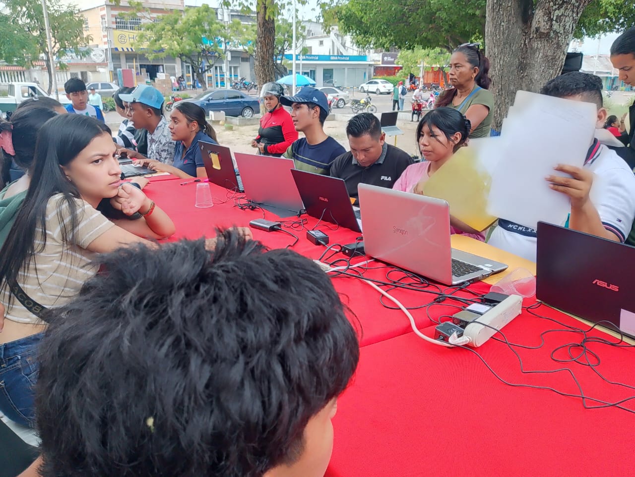 Registro de Becas Jesús Enrique Lossada en el municipio Machiques de Perijá superó más de mil jóvenes