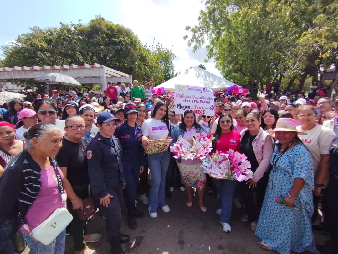 Alcaldía de Miranda realizó actividad especial en honor al Día de la Mujer y la Consulta Popular Nacional 2026