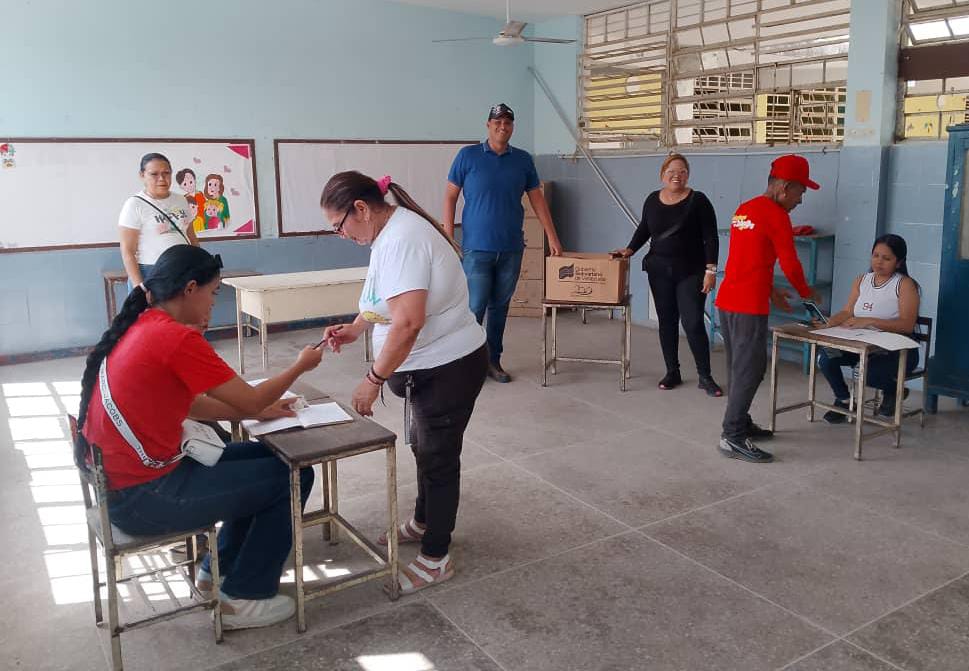 Con éxito se realizó en Maracaibo simulacro previo a la Consulta Nacional Popular 2026