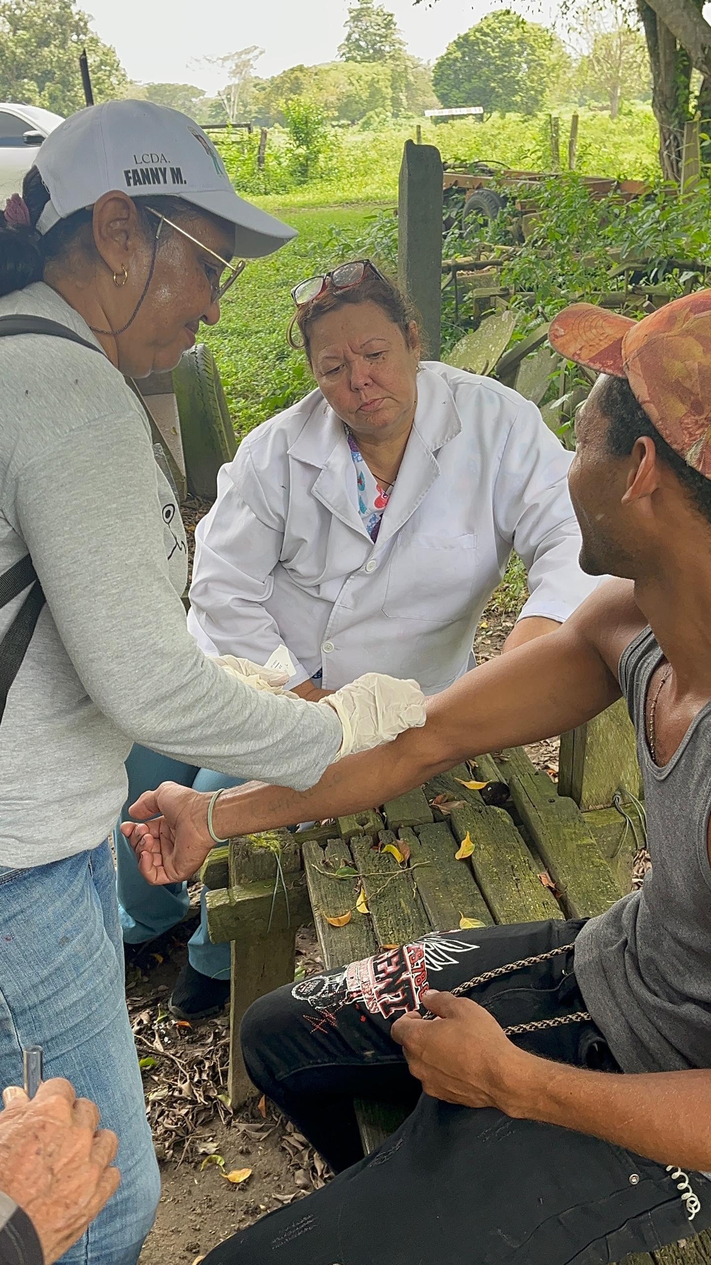 Zulia activa operativo especial de vacunación contra la fiebre amarilla en 5 municipios fronterizos