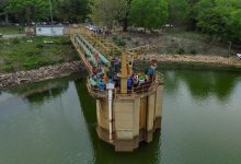 Inspeccionan operatividad de Torre Toma en embalse Burro Negro en la Costa Oriental del Lago
