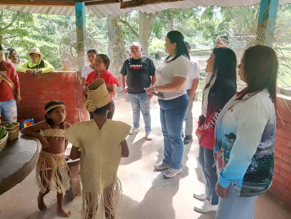 Autoridades de Turismo del Zulia inspeccionan balneario Río Kunana para impulsar su desarrollo
