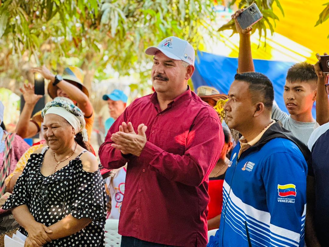 Ministro Ángel Prado y gobernador Luis Caldera impulsan Plan de la Economía Comunal