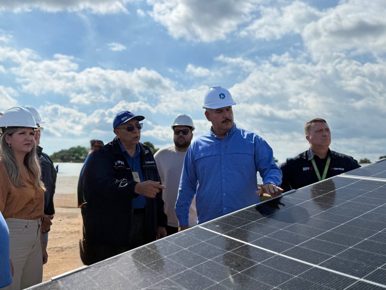 Gobernador del Zulia Luis Caldera inspecciona avances del Parque Solar Fotovoltaico en Machango