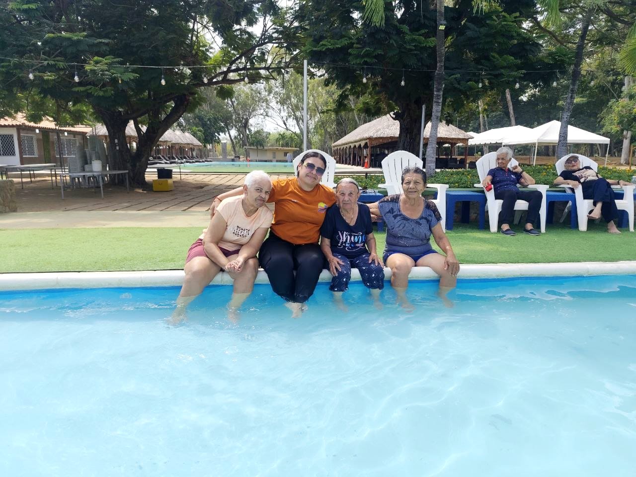 Abuelos de Edad Dorada disfrutan jornada recreativa en el municipio San Francisco en el Zulia