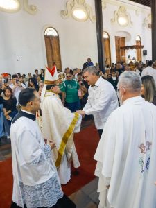Celebración donde se consagra el Santo Crisma y se Bendicen los Óleos